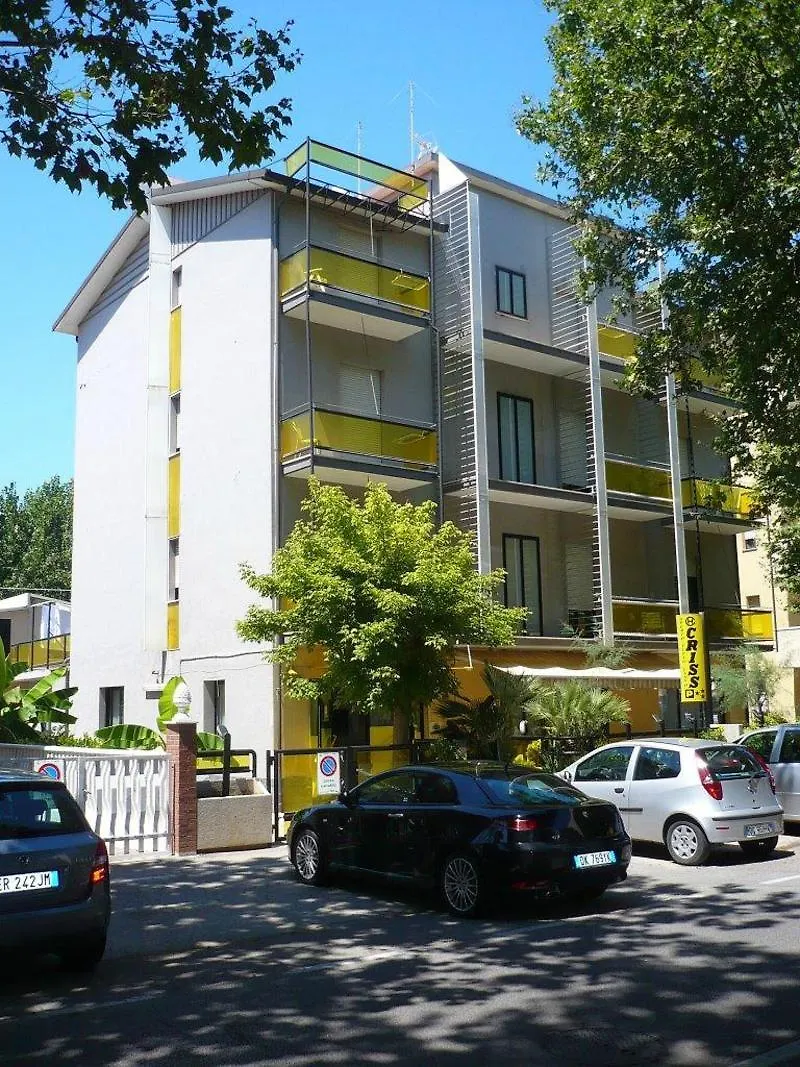 רימיני Hotel Criss